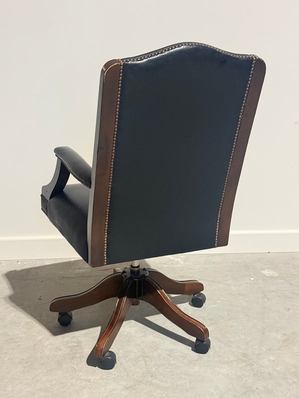 Vintage bureaustoel, Chesterfield, mahoniehout, zwart/blauw leer 101