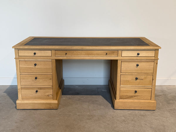 Vintage bureau, klassiek Engels bureau, eikenhout, bruin leer