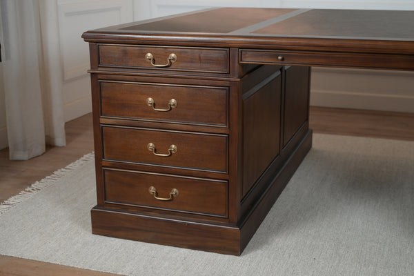 Regent 200x150 Walnoot, partnerdesk, klassiek Engels bureau, massief mahoniehout