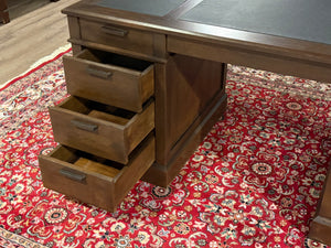 Bureau vintage, bureau anglais classique, chêne, cuir noir, 650