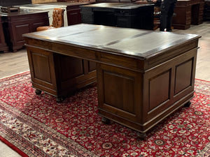 Vintage bureau, klassiek Engels bureau, mahoniehout, bruin leer, 587