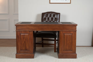 Regent 140x70 Amber, classic English desk, solid mahogany