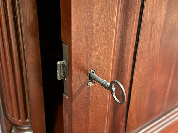 Vintage bureau, partnerdesk, klassiek Engels bureau, mahoniehout, groen leer, 615