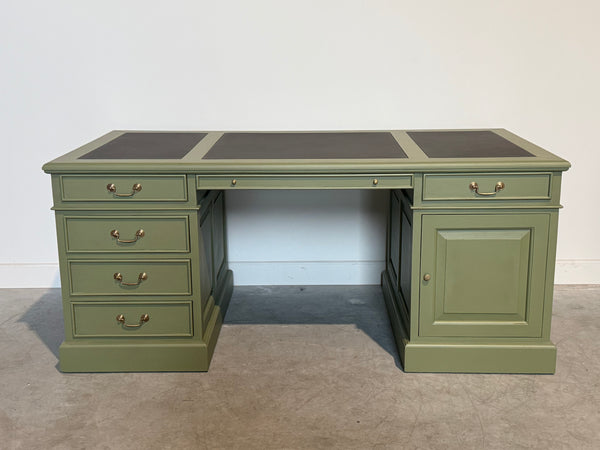 Vintage bureau, klassiek Engels bureau, mahoniehout, bruin leer, 710