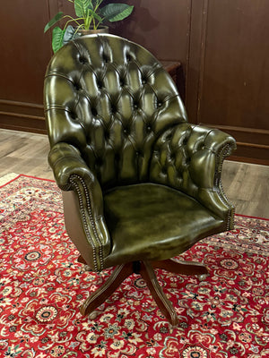 Vintage stoel, Chesterfield, eikenhout, groen leer, 115
