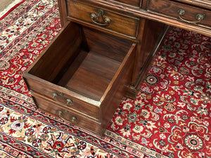 Vintage bureau, partnerdesk, klassiek Engels bureau, mahoniehout, 617