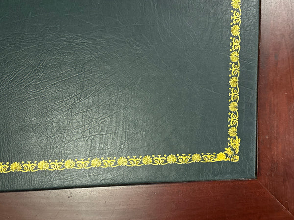 Vintage bureau, partnerdesk, klassiek Engels bureau, mahoniehout, groen leer, 634