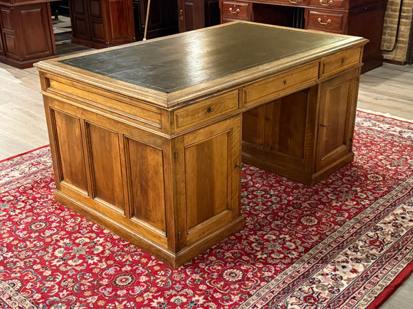 Vintage bureau, Antiek Engels bureau, eikenhout, groen leer, 661