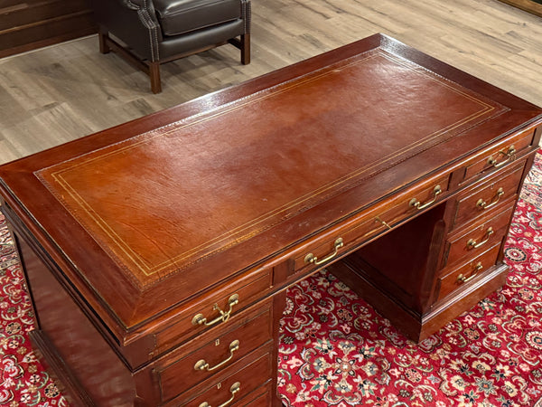 Bureau vintage, bureau anglais classique, bois de cerisier, cuir orange, 654