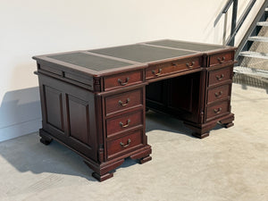 Vintage bureau, klassiek Engels bureau, mahoniehout, zwart leer, 688