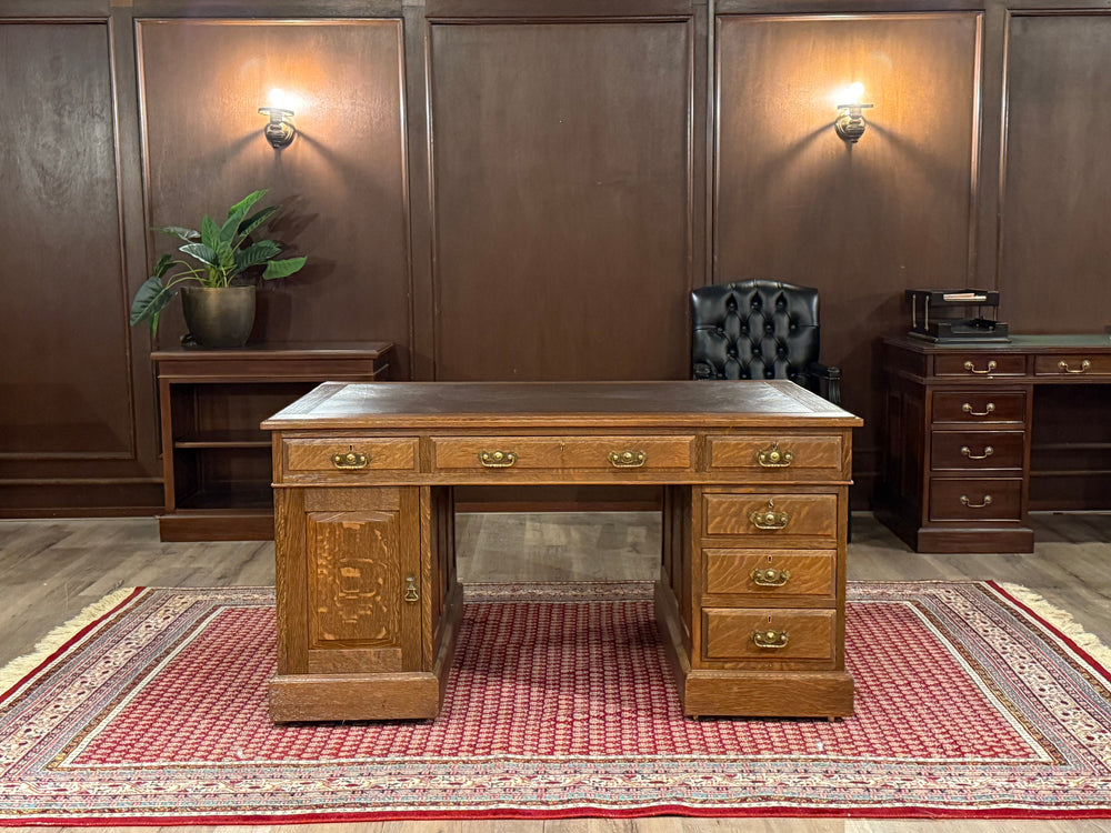 Vintage bureau, antiek bureau, eikenhout, bruin leer, 529