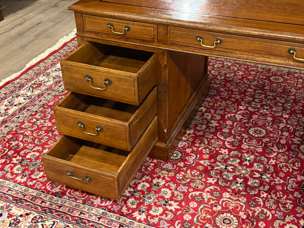 Vintage bureau, klassiek Engels bureau, Eichholtz, eikenhout, 625
