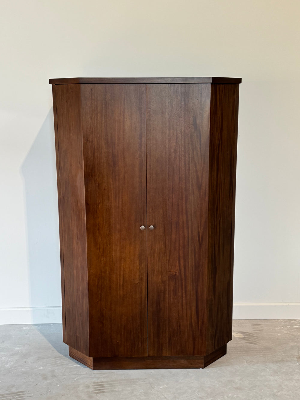 Armoire vintage, Café-bar