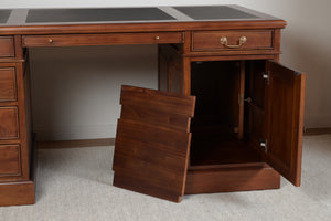 Regent 160x80 Amber, classic English desk, solid mahogany