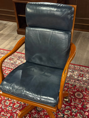 Vintage stoel, Heldense, mahoniehout, blauw leer, 121