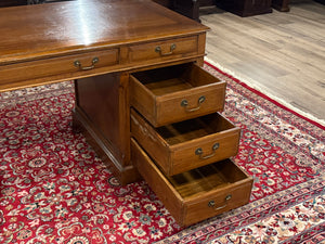 Vintage bureau, klassiek Engels bureau, Eichholtz, eikenhout, 662
