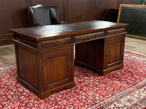 Vintage bureau, klassiek Engels bureau, teakhout, bruin leer, 660