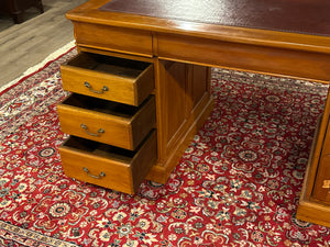 Vintage bureau, klassiek Engels bureau, mahoniehout, rood leer, 628