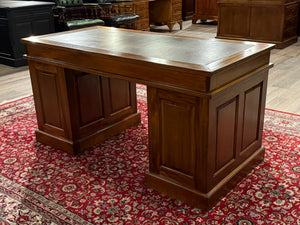 Vintage bureau, klassiek Engels bureau, mahoniehout, bruin leer, 597