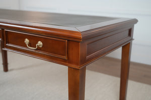 York 160x80 Cedar - klassischer englischer Schreibtisch - Mahagoni - grünes Leder