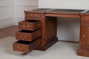 Pillar 160x80 Amber, classic English desk, solid mahogany