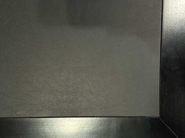 Vintage bureau, zwart, klassiek Engels bureau, mahoniehout, zwart leer, 588