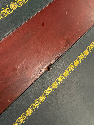 Vintage bureau, partnerdesk, klassiek Engels bureau, mahoniehout, groen leer, 634