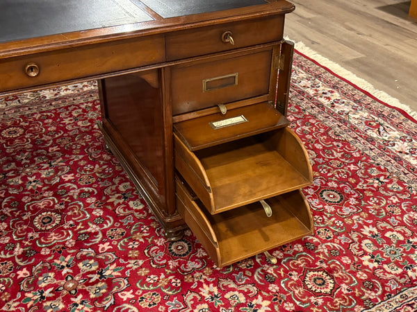 Bureau vintage, bureau anglais classique, acajou, cuir bleu, 690