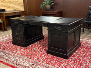 Vintage bureau, zwart, klassiek Engels bureau, mahoniehout, zwart leer, 588