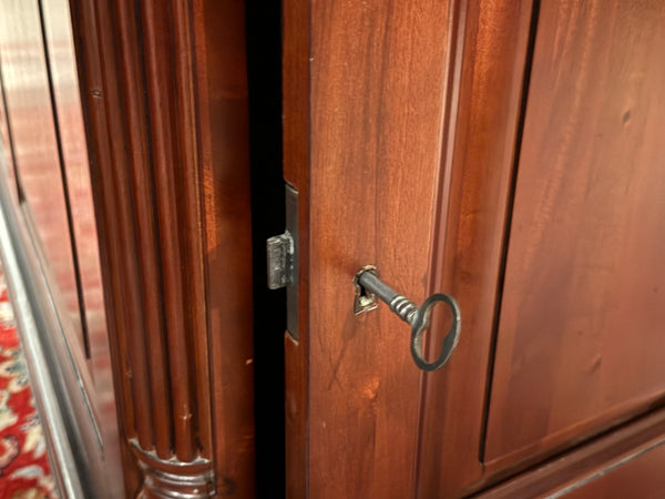 Vintage bureau, partnerdesk, klassiek Engels bureau, mahoniehout, groen leer, 615