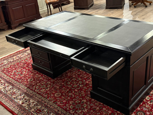 Vintage bureau, zwart, klassiek Engels bureau, mahoniehout, zwart leer, 588