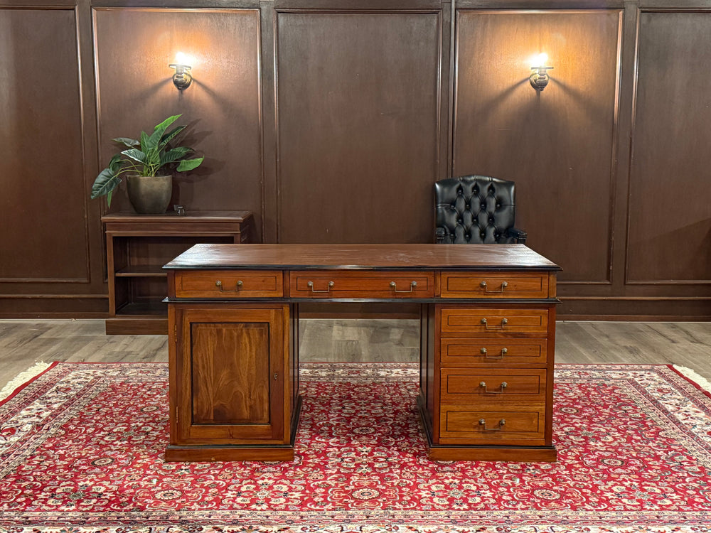 Vintage bureau, klassiek Engels bureau, mahoniehout, 580