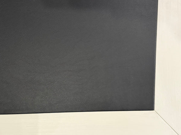 Vintage-Schreibtisch, weiß, klassischer englischer Schreibtisch, Mahagoni, schwarzes Leder, 639