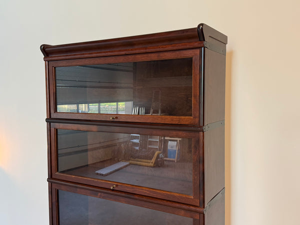 Set van Globe Wernicke boekenkast, stapelbaar, mahoniehout
