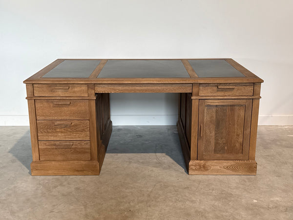 Vintage bureau, partnerdesk, klassiek Engels bureau, eikenhout, zwart leer, 698
