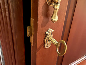 Bureau vintage, bureau anglais classique, acajou, cuir vert, 648
