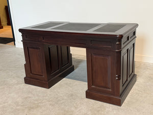 Vintage bureau, donker kers, klassiek Engels bureau, mahoniehout, zwart leer, 707