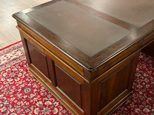 Vintage bureau, klassiek Engels bureau, mahoniehout, bruin leer, 587