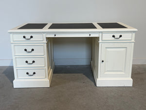 Vintage bureau, wit, klassiek Engels bureau, mahoniehout, zwart leer, 704