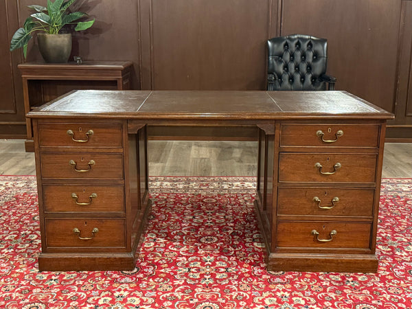 Vintage bureau, antiek, klassiek Engels bureau, eikenhout, bruin leer, 581