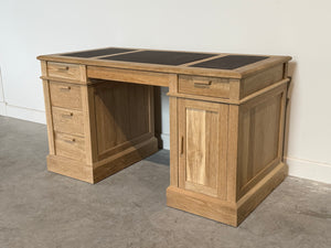 Vintage bureau, klassiek bureau, eikenhout, bruin leer, 708