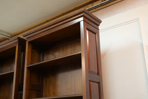 Vintage kasten, klassieke Engelse boekenkast, mahoniehout