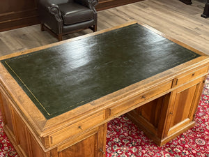 Vintage bureau, Antiek Engels bureau, eikenhout, groen leer, 661