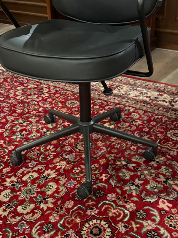Vintage stoel, Zwart leer, 127