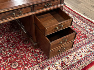 Vintage bureau, partnerdesk, klassiek Engels bureau, mahoniehout, 617