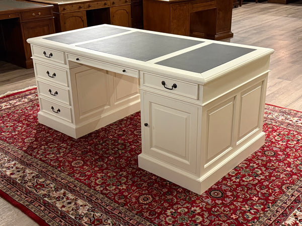 Vintage-Schreibtisch, weiß, klassischer englischer Schreibtisch, Mahagoni, schwarzes Leder, 639