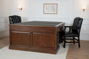 Regent 200x150 Walnoot, partnerdesk, klassiek Engels bureau, massief mahoniehout