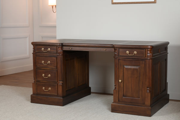 Pillar 160x80 Walnoot, klassiek Engels bureau, massief mahoniehout