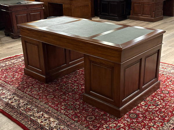 Vintage bureau, klassiek Engels bureau, mahoniehout, groen leer, 635