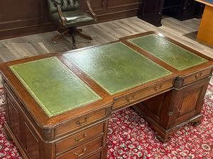 Bureau vintage, bureau double, bureau anglais classique, chêne, cuir vert, 687